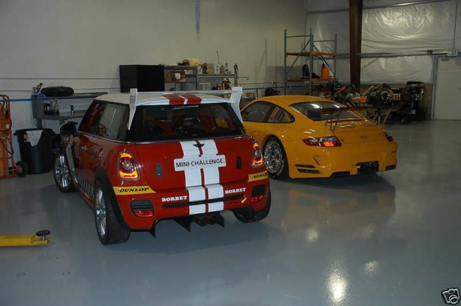  Mini Cooper JCW Clubman Challenge Racer 2008 года  (фото 8 из 11)